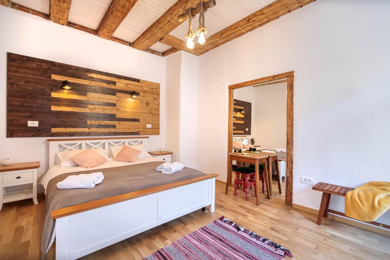 Saint John's 22 Apartment *
