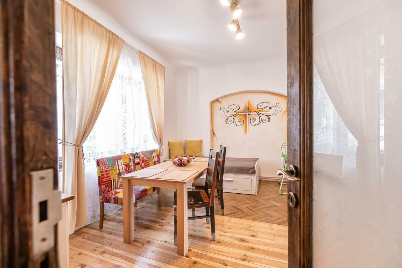 Saint John's 22 Apartment *